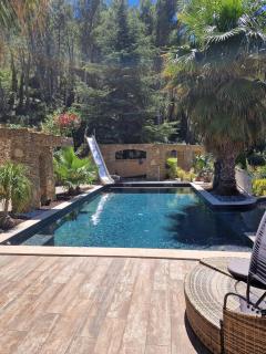 Villa raffinée avec piscine à Aubagne - Jacuzzi inclus - Aubagne - 8