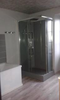grand appartement très clair près centre ville - 3
