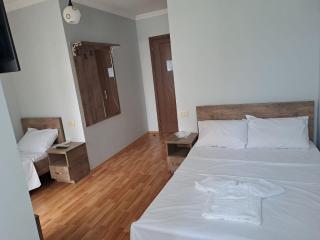 Hotel Zundaga - Batoemi - 3