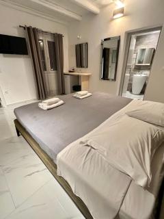 Casa Nostra Mykonos Boutique Rooms & Studios - 1