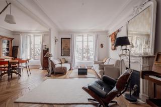 Veeve - Mid-century Mystique - París - 0