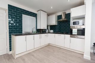 Fewston House - Leeds - 8