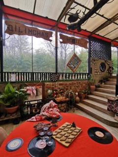 Qilimcha's Guesthouse-Art Museum - Telavi - 4