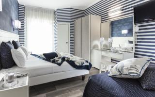 Hotel Atlantic Riviera Mare - Misano Adriatico - 9