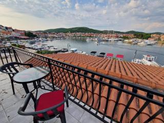Old town - AP3 - Tribunj - 3