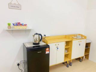 S2 Muji Sunway Geo 1-8pax Sunway Medical Centre - Petaling Jaya - 8