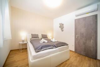 Grace Pine Apartment 1 - Budapest - 8
