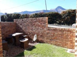 de Klerens Gems Topaz Self Catering Studio - Clarens - 6
