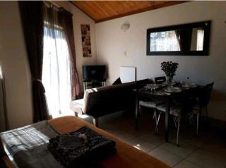 de Klerens Gems Topaz Self Catering Studio - 5