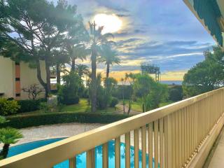 Appartement front de mer, 80M2 (3P), Piscine & Mer - Cannes - 2