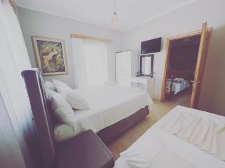 GuestHouse Elmazi - 2