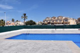 Casa Alex Torrevieja- Holiday House - con piscina comunitaria - Torrevieja - 0