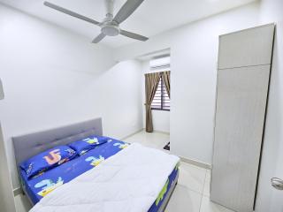 Entire Home at Indahpura, Kulai - Kulai - 5