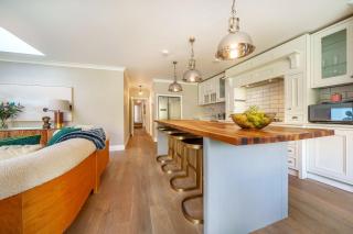 Stunning 3B2Ba Huge entertaining space and hottub! - Raynes Park - 2