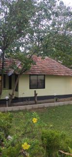 SAVITHRI Inn COTTAGE - Varkala - 9