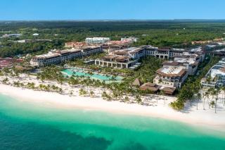 Adults Only Club at Lopesan Costa Bávaro Resort - Punta Cana - 9