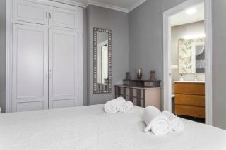 Apartamento en el centro totalmente climatizado, parking gratuito - Córdoba - 1