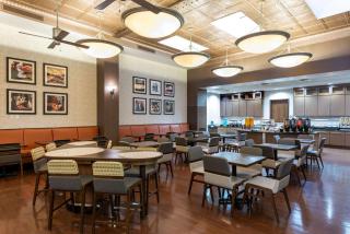 Homewood Suites by Hilton Indianapolis Downtown - Indianápolis - 2