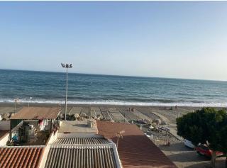 Maravilloso apartamento en primera linea de playa con vistas al mar en Caleta de Vélez 2 C - Caleta de Velez - 9