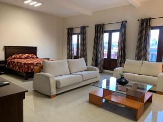 Cinco de Mayo Hotel - 6