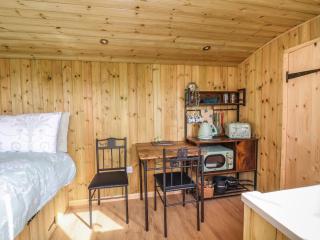 The Oak Hut - Whitchurch - 5