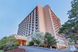 Embassy Suites by Hilton Kansas City Plaza - Kansas City - 0