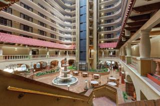 Embassy Suites by Hilton Kansas City Plaza - Kansas City - 8
