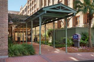 Hampton Inn and Suites New Orleans Convention Center - 7