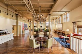 Hampton Inn and Suites New Orleans Convention Center - New Orleans - 2