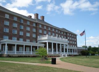 Hilton Garden Inn Suffolk Riverfront - Suffolk - 1