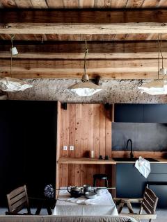 CAN TAT, Loft in a old coach house - 8