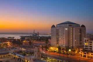 Embassy Suites by Hilton San Diego Bay Downtown - San Diego - 8