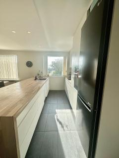 Spacious Home in the Suburbs - Hafnarfjördur - 8