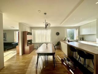 Spacious Home in the Suburbs - Hafnarfjördur - 7