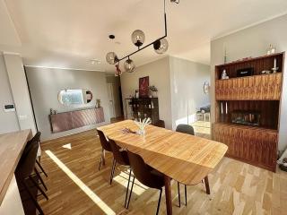 Spacious Home in the Suburbs - Hafnarfjördur - 4