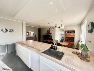 Spacious Home in the Suburbs - Hafnarfjördur - 3