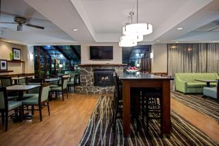 Hampton Inn West Springfield - West Springfield - 3
