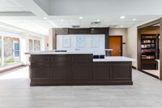 Hilton Garden Inn Tulsa South - Tulsa - 6