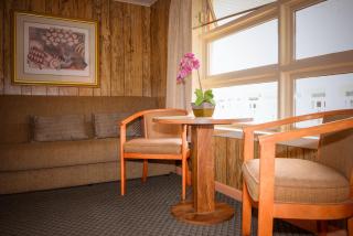 O'Sullivan's Motel - 9