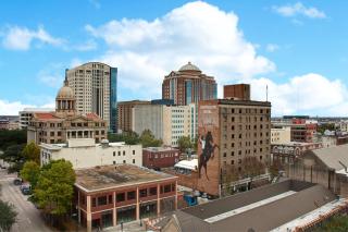 The Sam Houston Hotel, Curio Collection by Hilton - Houston - 3
