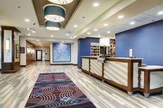 Hampton Inn & Suites Greenville Airport - Greenville - 1