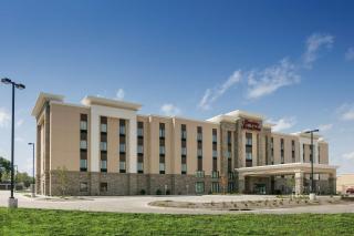 Hampton Inn & Suites Mason City, IA - Mason City - 0