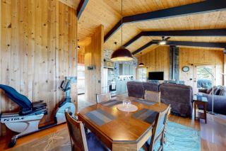 Eagle's Landing - Main House & Studio - Gualala - 2