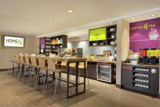 Home2 Suites by Hilton Alexandria - Alexandria - 2