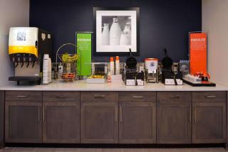 Hampton Inn & Suites Albany-East Greenbush, NY - East Greenbush - 1