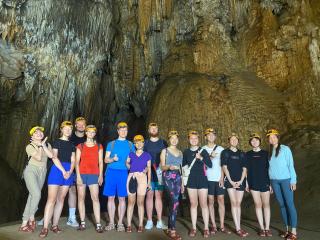 Gold Plus Hotel - Phong Nha - 8