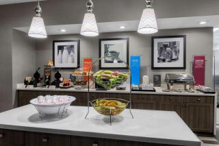 Hampton Inn & Suites Los Angeles/Hollywood, CA - Los Angeles - 1