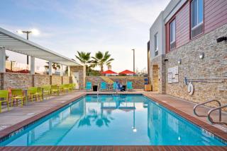 Home2 Suites By Hilton Livermore - Livermore - 1