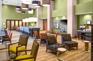 Hampton Inn & Suites Syracuse North Airport Area - North Syracuse - 4