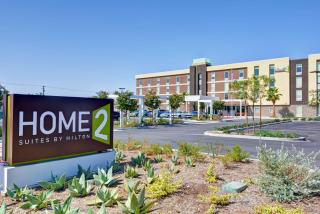 Home2 Suites Azusa - 7
